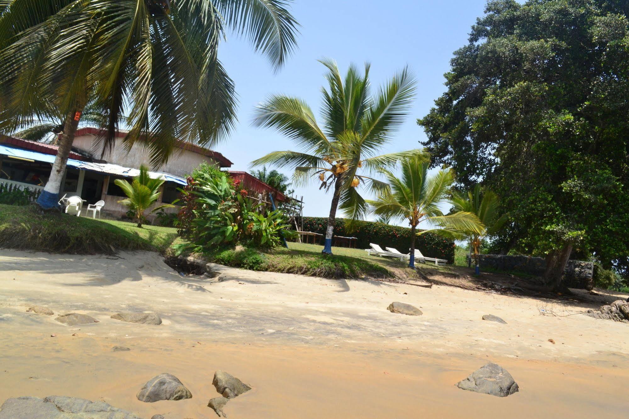 Adrien Beach Hotel 크리비 외부 사진
